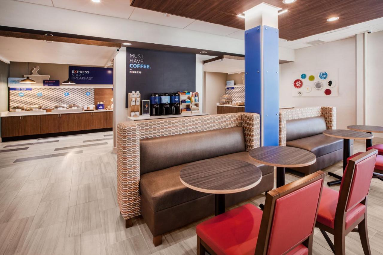 Holiday Inn Express & Suites - Abingdon By Ihg Екстер'єр фото
