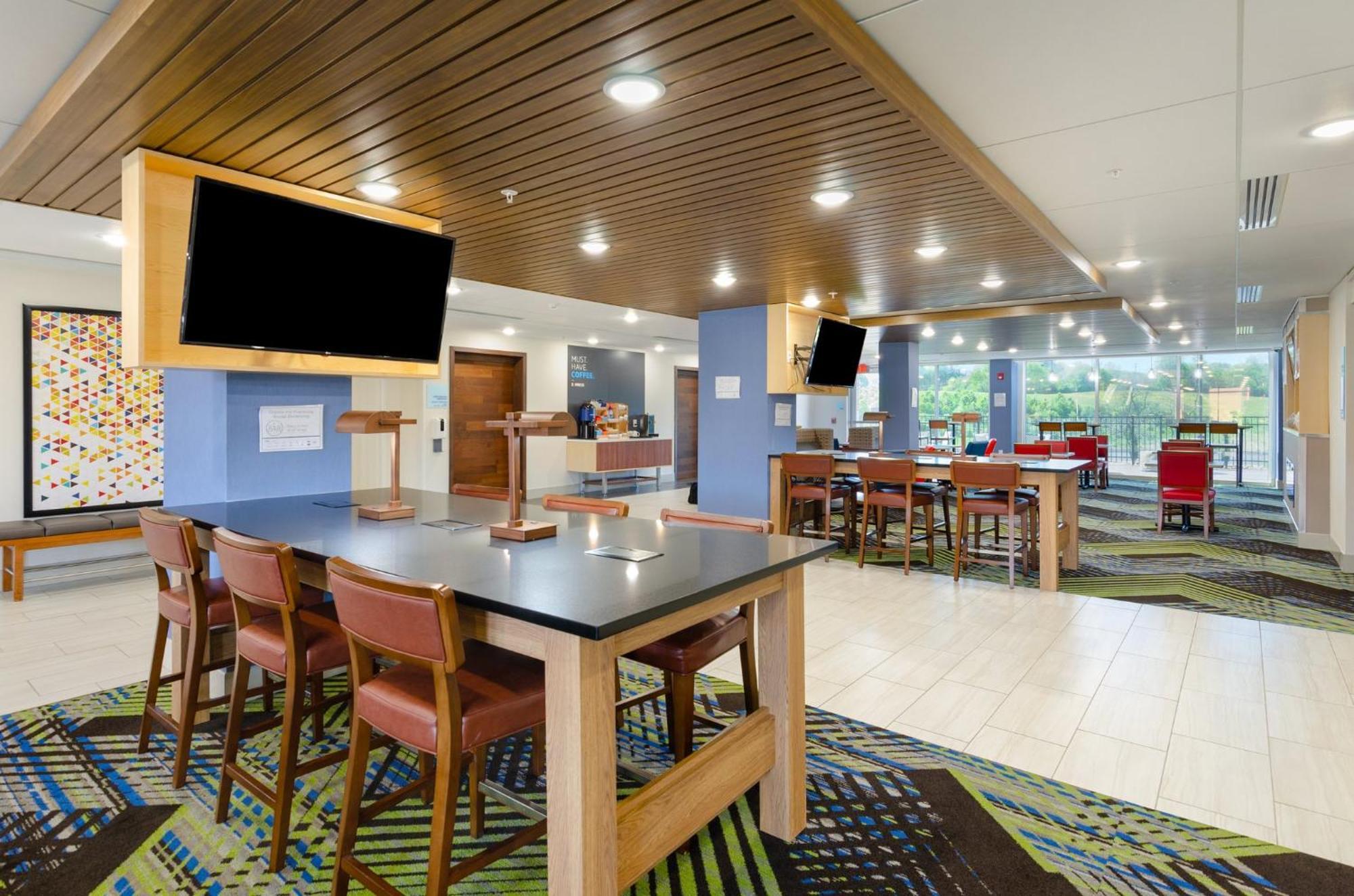 Holiday Inn Express & Suites - Abingdon By Ihg Екстер'єр фото