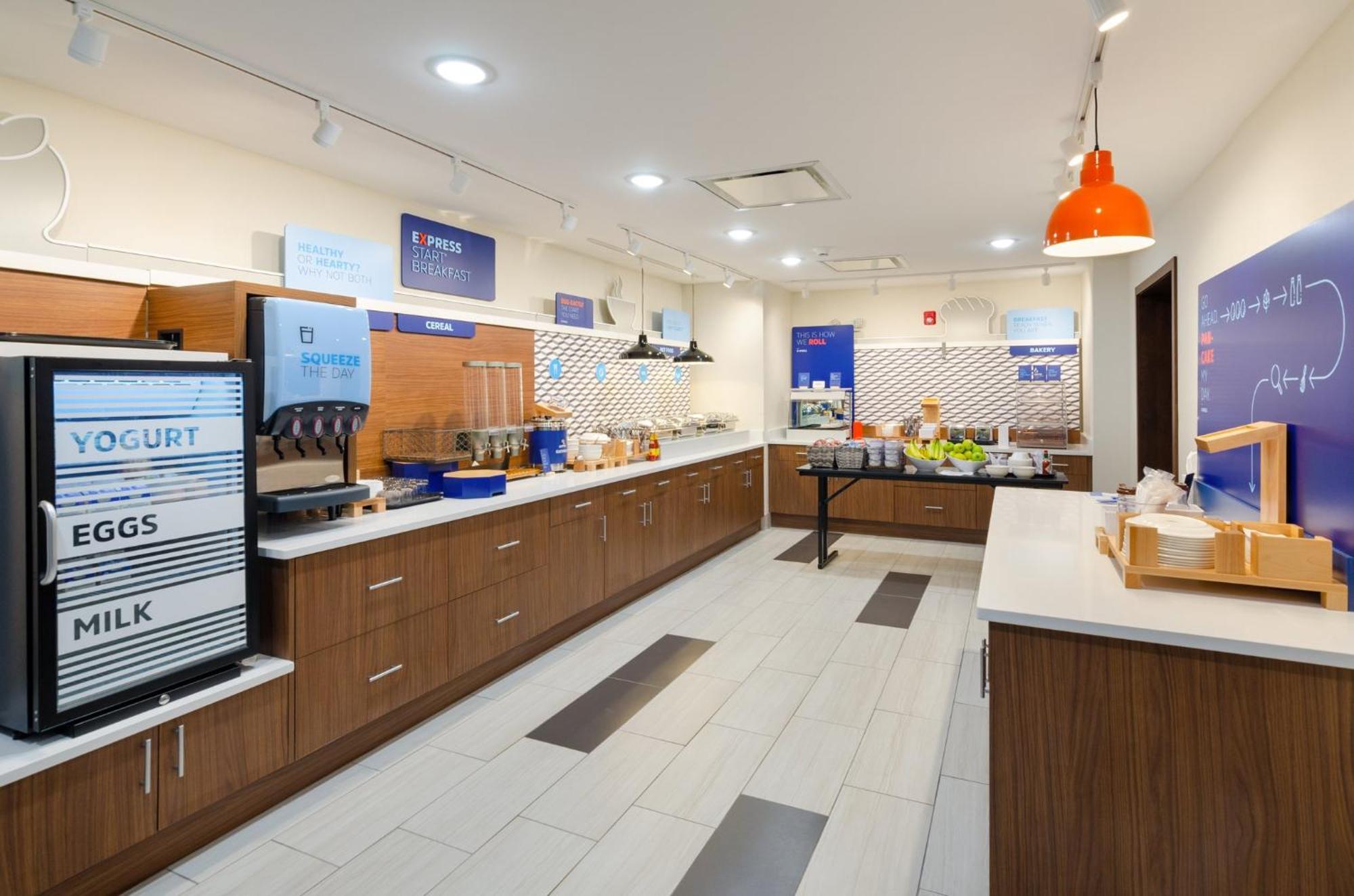 Holiday Inn Express & Suites - Abingdon By Ihg Екстер'єр фото