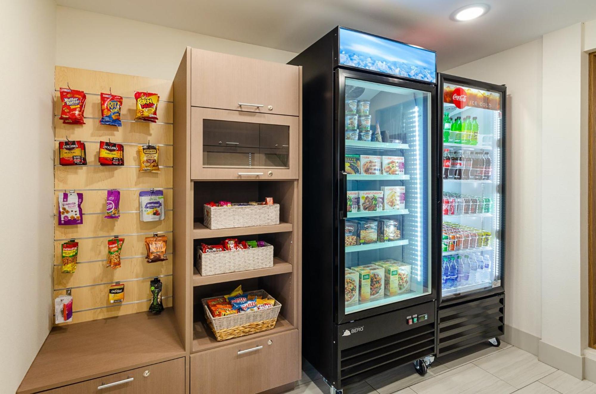 Holiday Inn Express & Suites - Abingdon By Ihg Екстер'єр фото