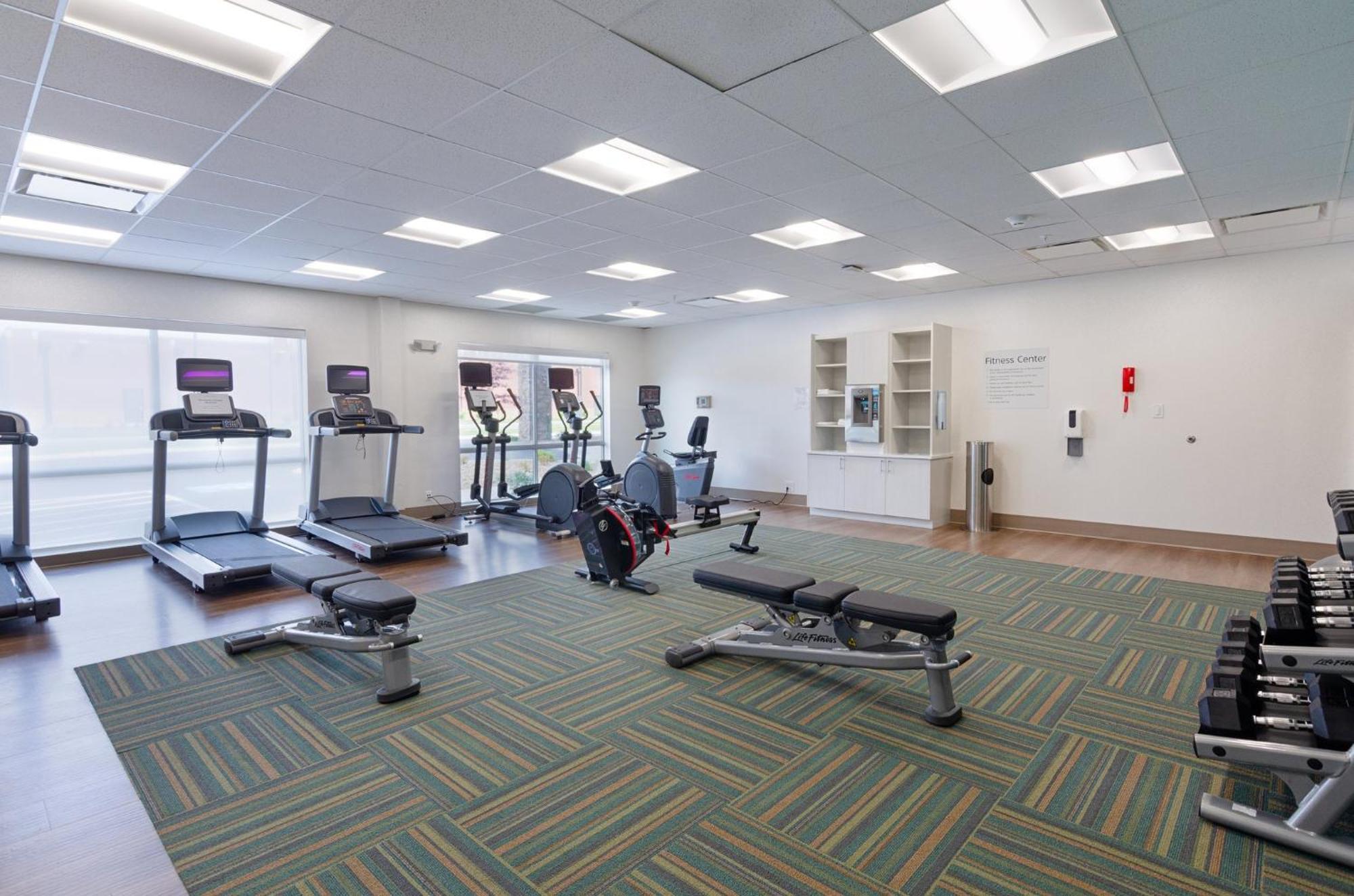Holiday Inn Express & Suites - Abingdon By Ihg Екстер'єр фото