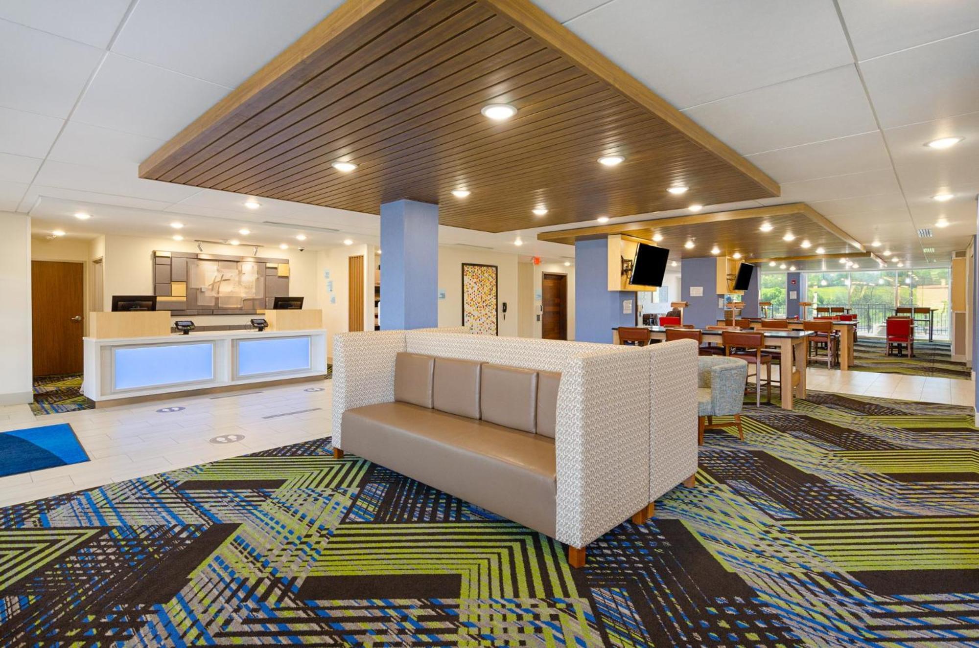 Holiday Inn Express & Suites - Abingdon By Ihg Екстер'єр фото