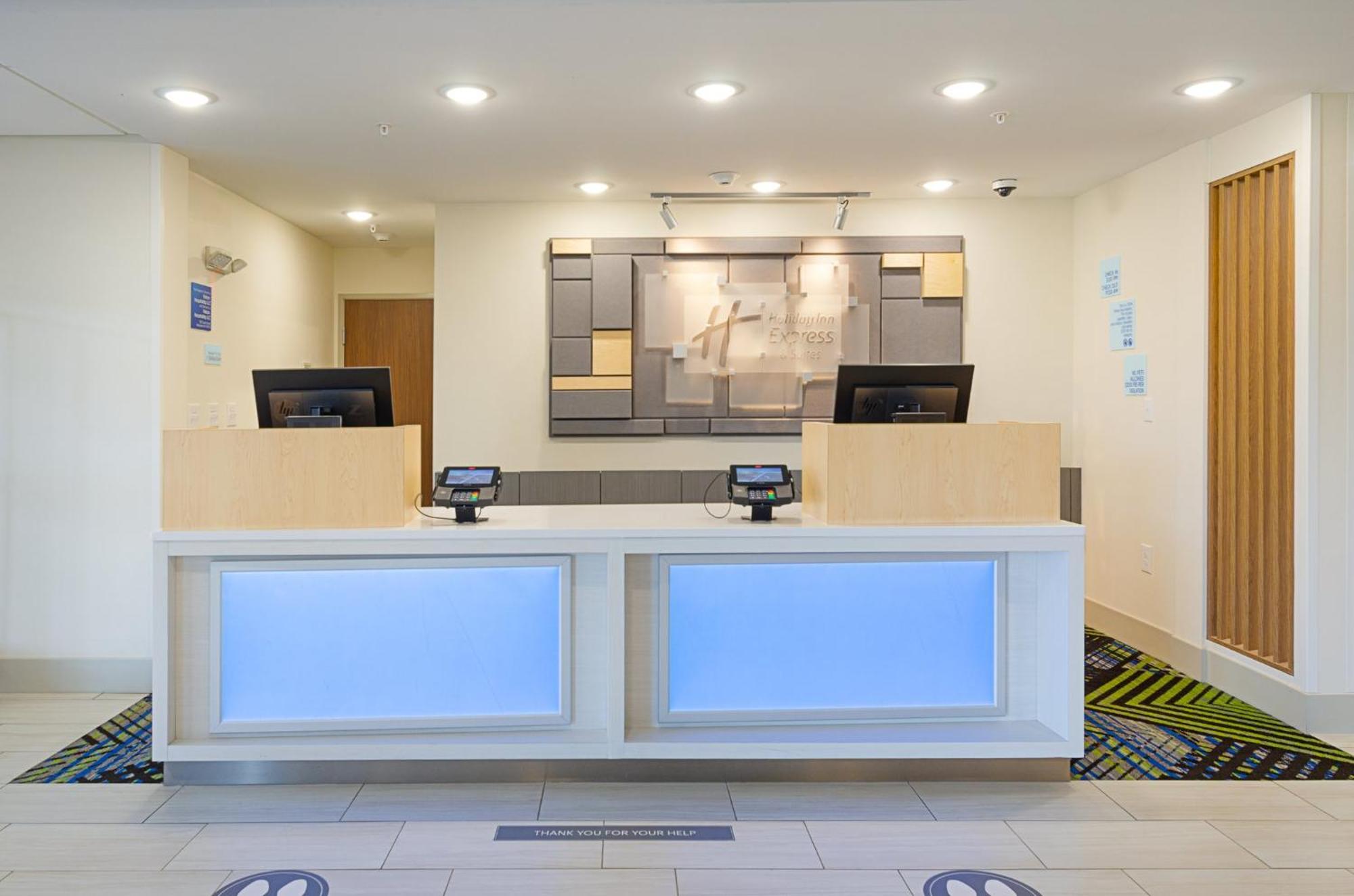 Holiday Inn Express & Suites - Abingdon By Ihg Екстер'єр фото