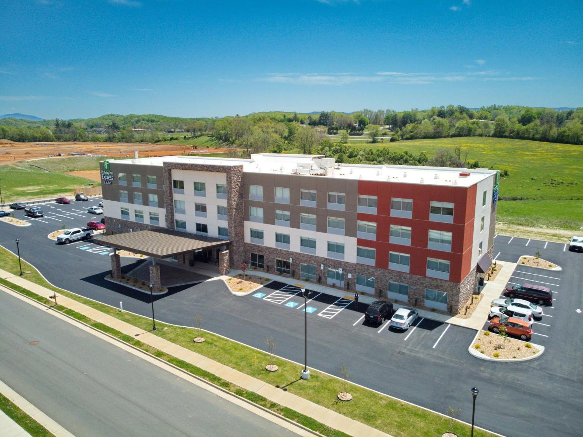 Holiday Inn Express & Suites - Abingdon By Ihg Екстер'єр фото