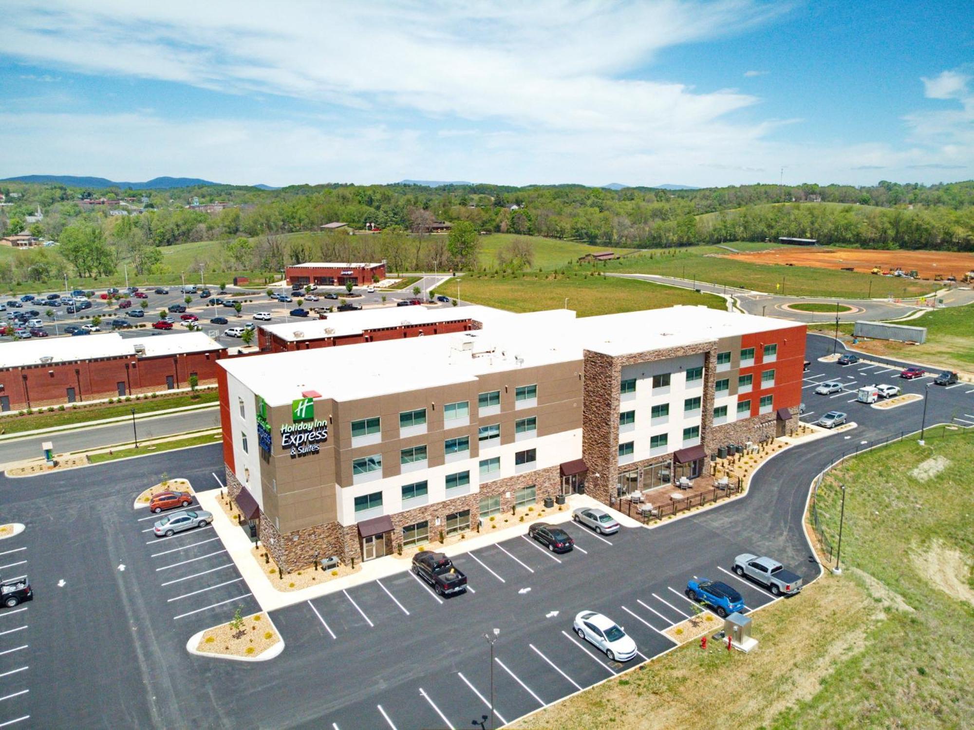 Holiday Inn Express & Suites - Abingdon By Ihg Екстер'єр фото