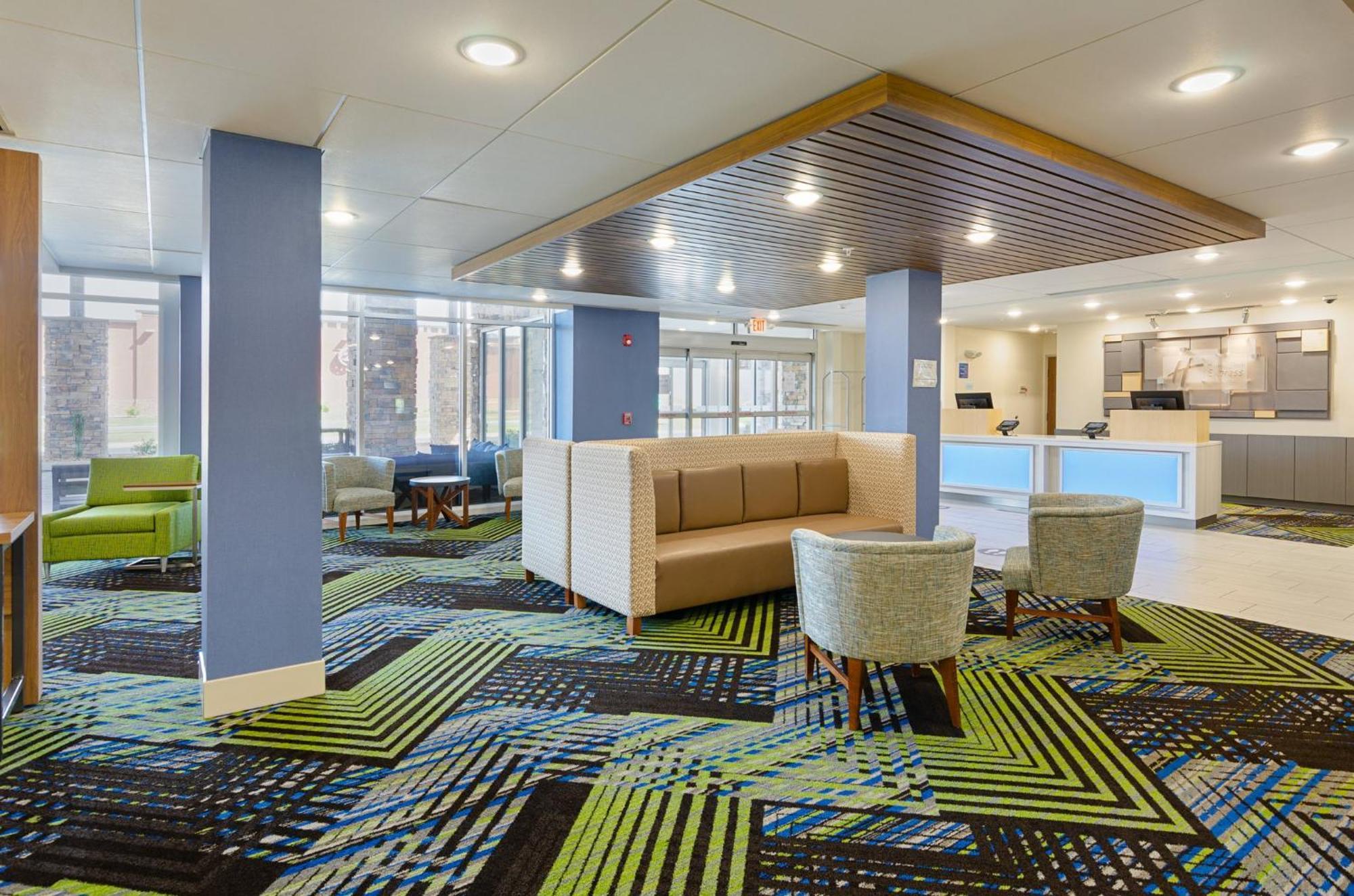 Holiday Inn Express & Suites - Abingdon By Ihg Екстер'єр фото