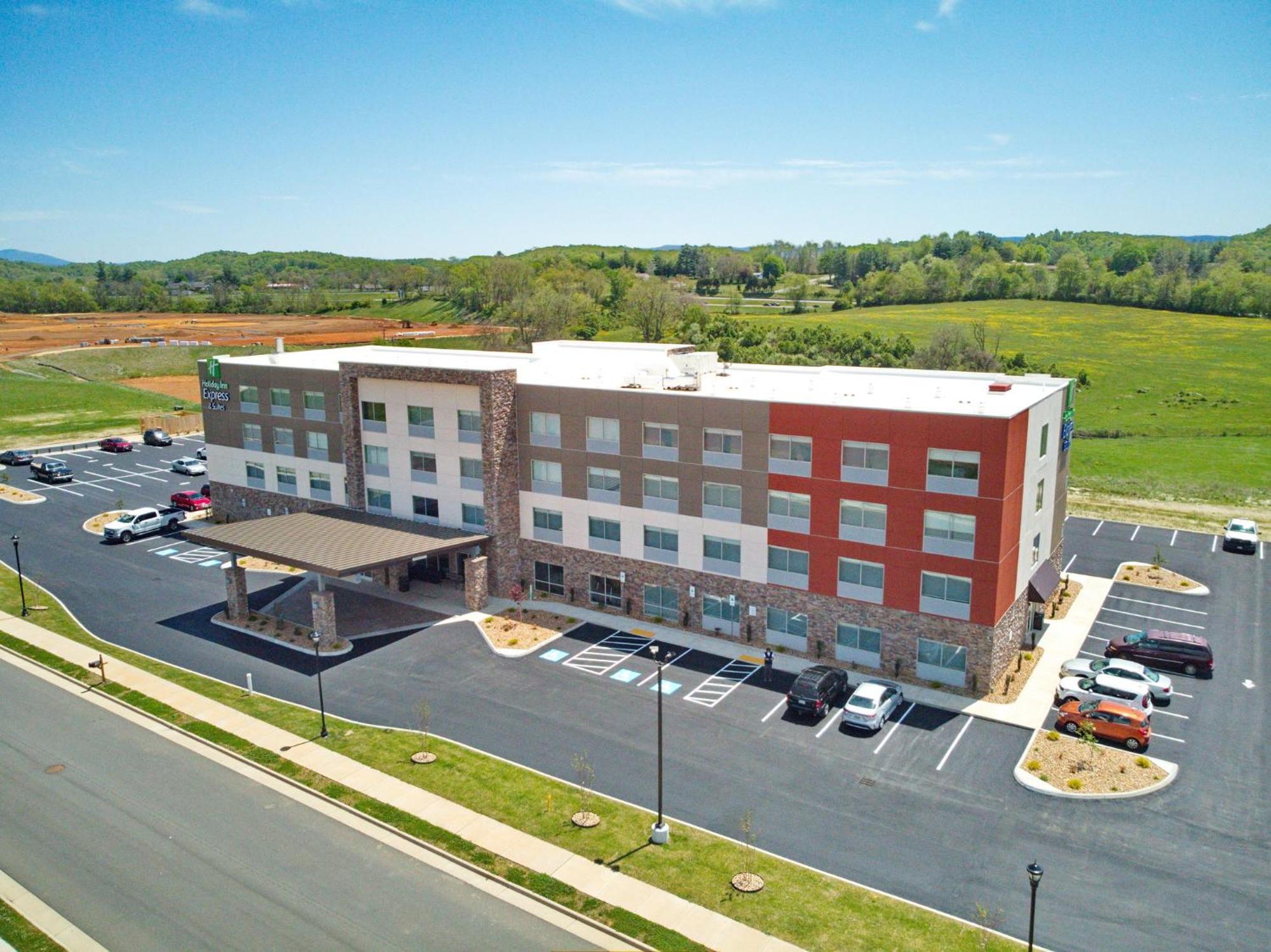 Holiday Inn Express & Suites - Abingdon By Ihg Екстер'єр фото